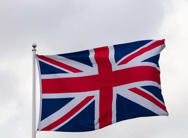 UK Government Rolls Out 25% Rise in Gambling License Fees to Finance UKGC